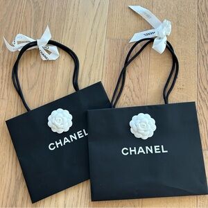 CHANEL - Pair of 2 Shopping Bags